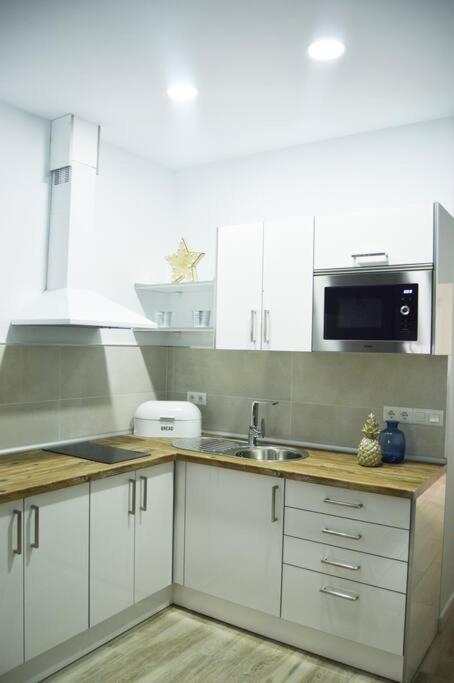 Apartamento Ana'S Cerca Del Parque Tecnologico Málaga Eksteriør bilde